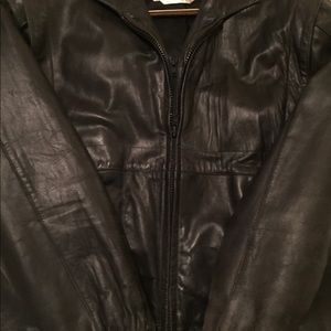 DARK BROWN LEATHER JACKET